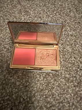 Charlotte Tilbury Blush & Glow Glide Palette in Rose Gold